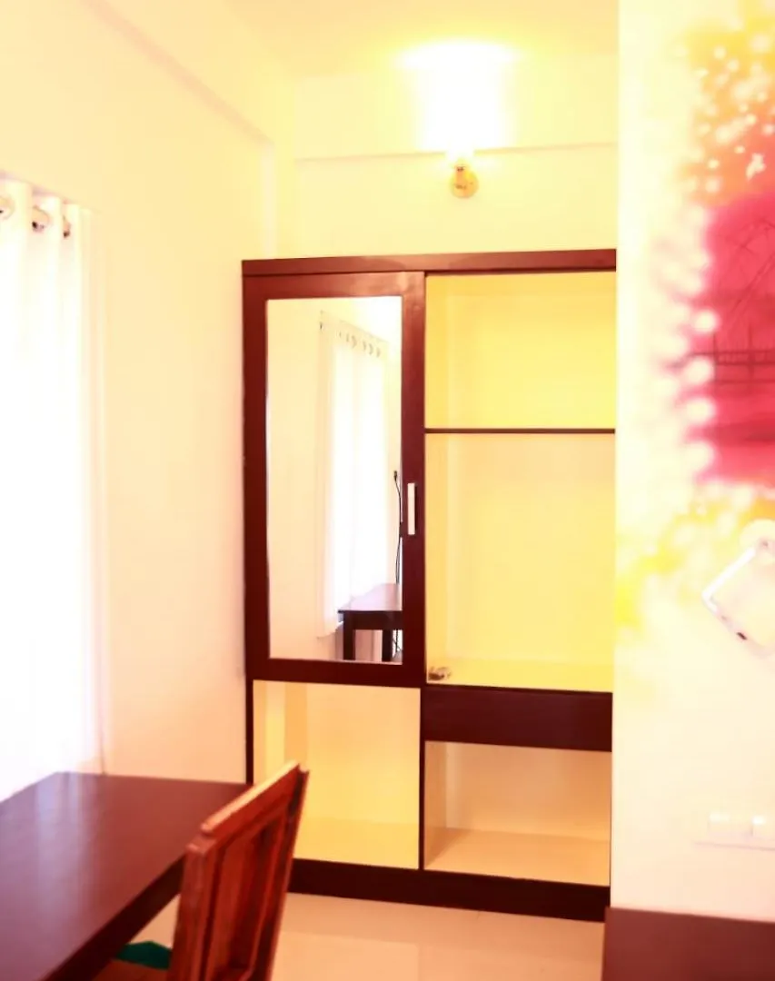 Relax Beach Inn Pallipuram Apartment