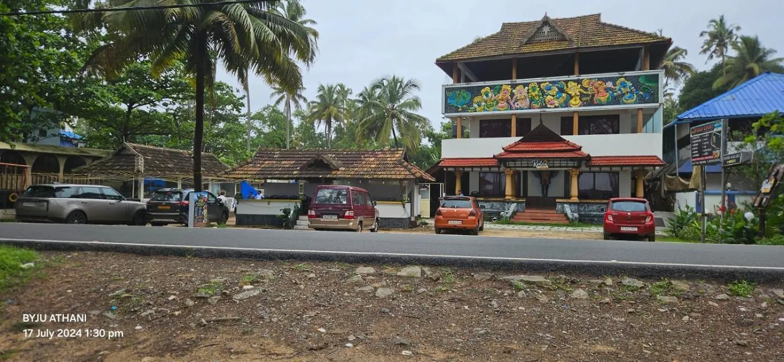 Relax Beach Inn Pallipuram Apartment